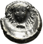 Época de ARTAJERJES A DARIO III (375-330 a.C.). Tartemorión de plata.