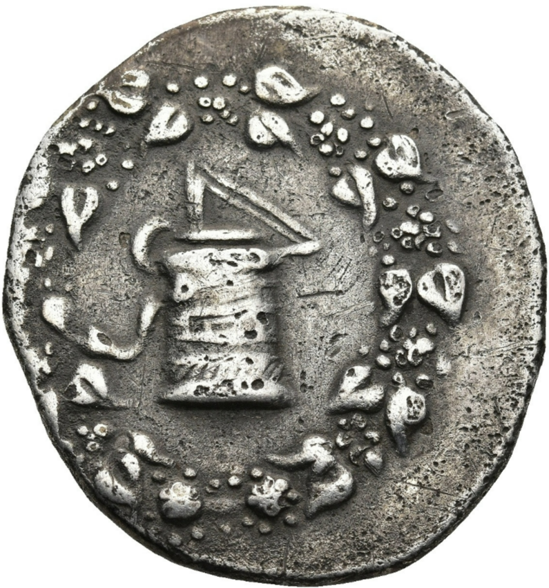 LIDIA. TRALLEIS (166-167 a.C.). Tetradracma cistofórico de plata.