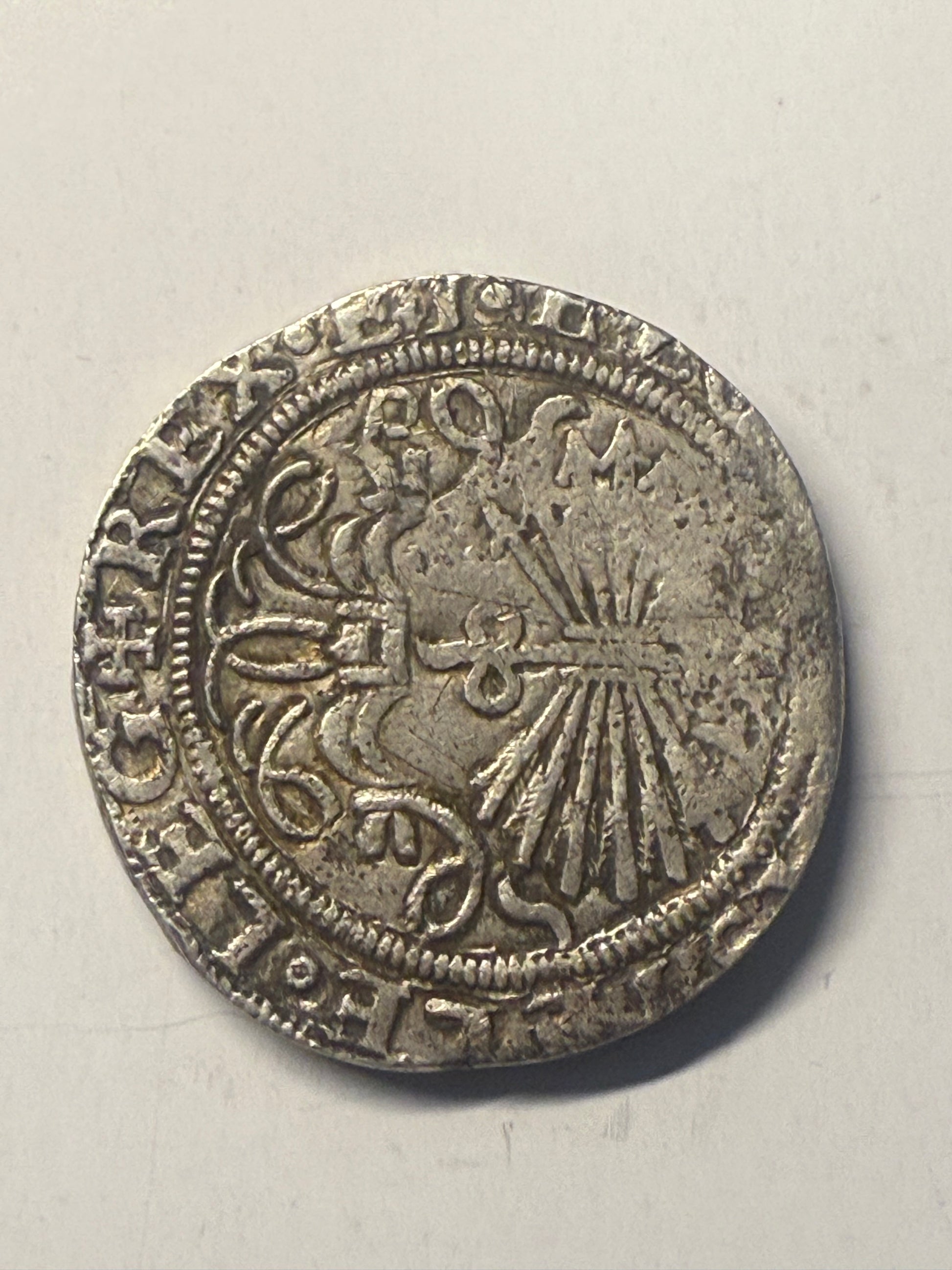 Fernando e Isabel. 4 Reales. Sevilla. Tipo escaso. MBC-