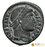 Constantino I. Follis. 327-328 d.C. Constantinopla. (Ric-VII 22). Follis