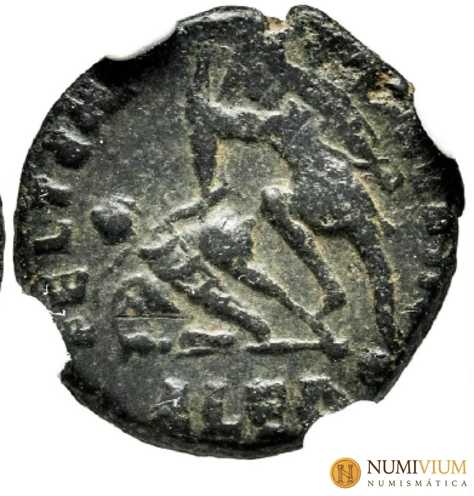 Constantino II. 1/2 centenional. 337-361 D.c. Alejandría. Encapsulada