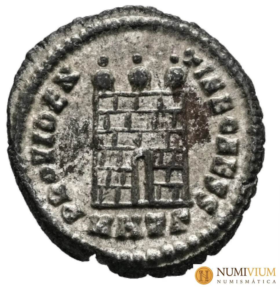 Crispo. Follis. 317 d.C. Heraclea. (Ric-VII 18). Plateado original