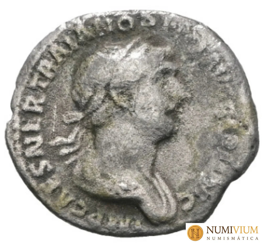 Denario Emperador Trajano (98-117) RIC II-326. Reverso: Sol Denario