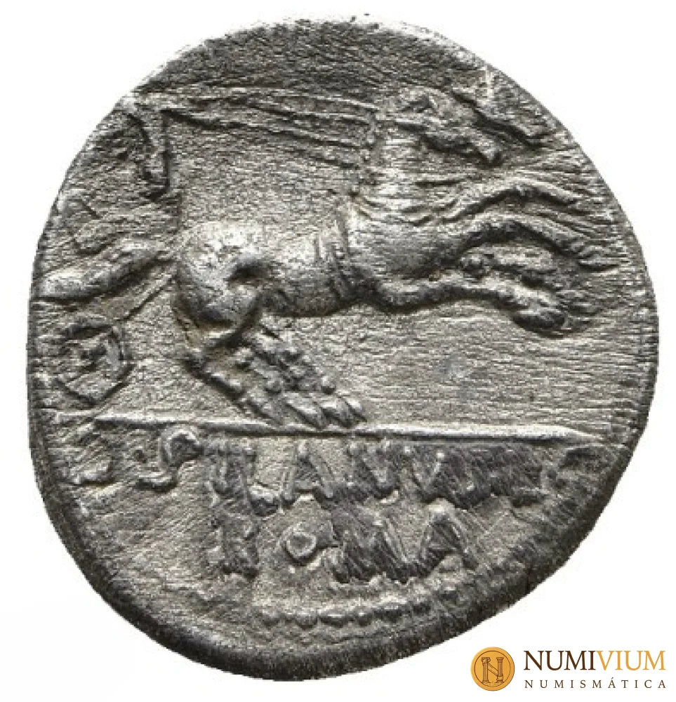 GENS JUNIA. D. Junio Silano L.f. · Denario · 91 a.C.