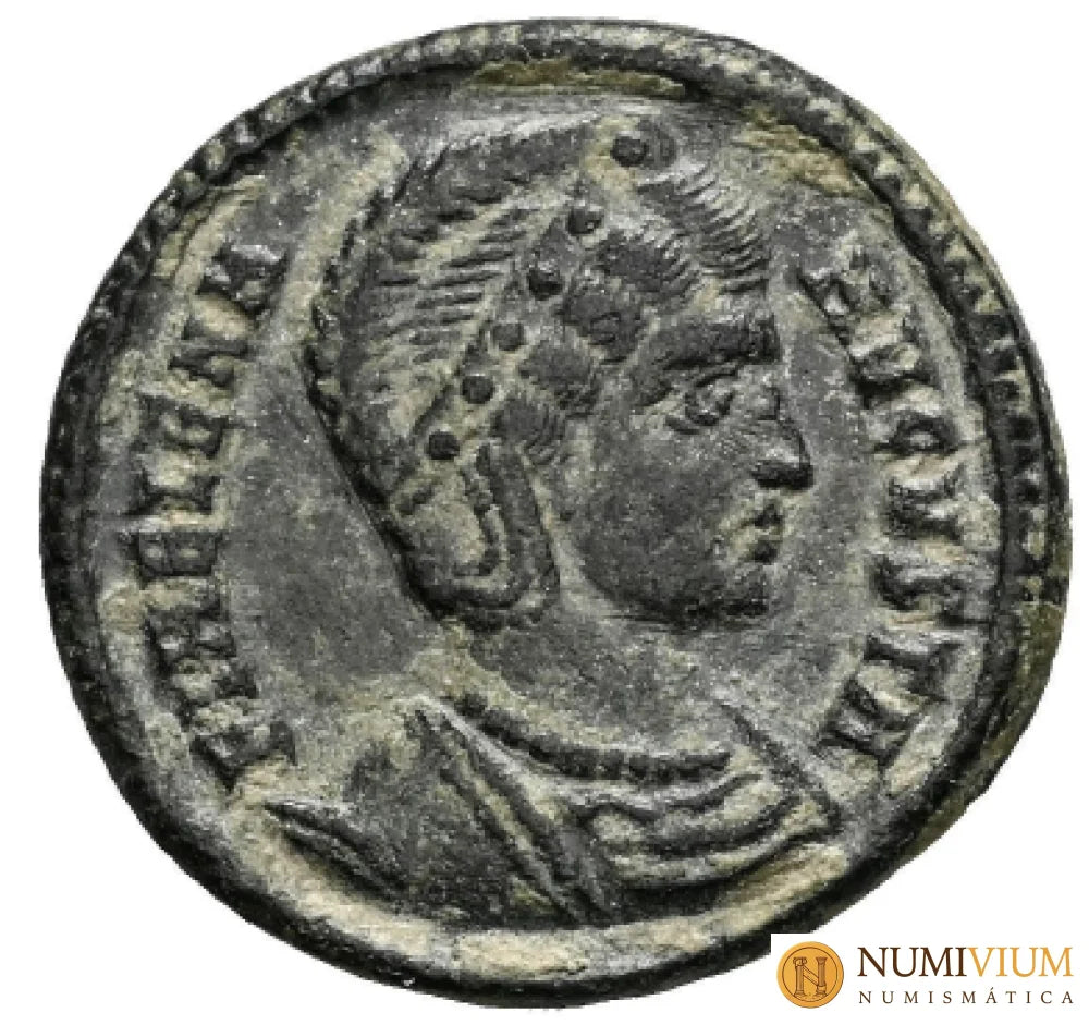 Helena Augusta. Follis. 325-326 d.C. Heraclea. (Ric-VII 79).
